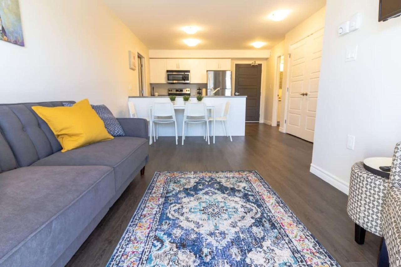 Newly Renovated Modern Condo Near Hospital, UNB Patio & Parking Coffee Saint John Esterno foto